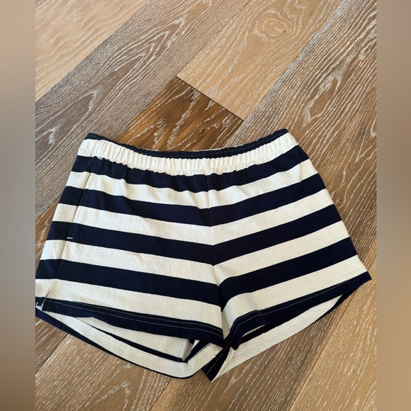 Perfectwhitetee Liz Tennessee Short in Natural & Navy Stripe NWT - Picture 6 of 12